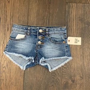 Blue denim shorts with 3 silver buttons!